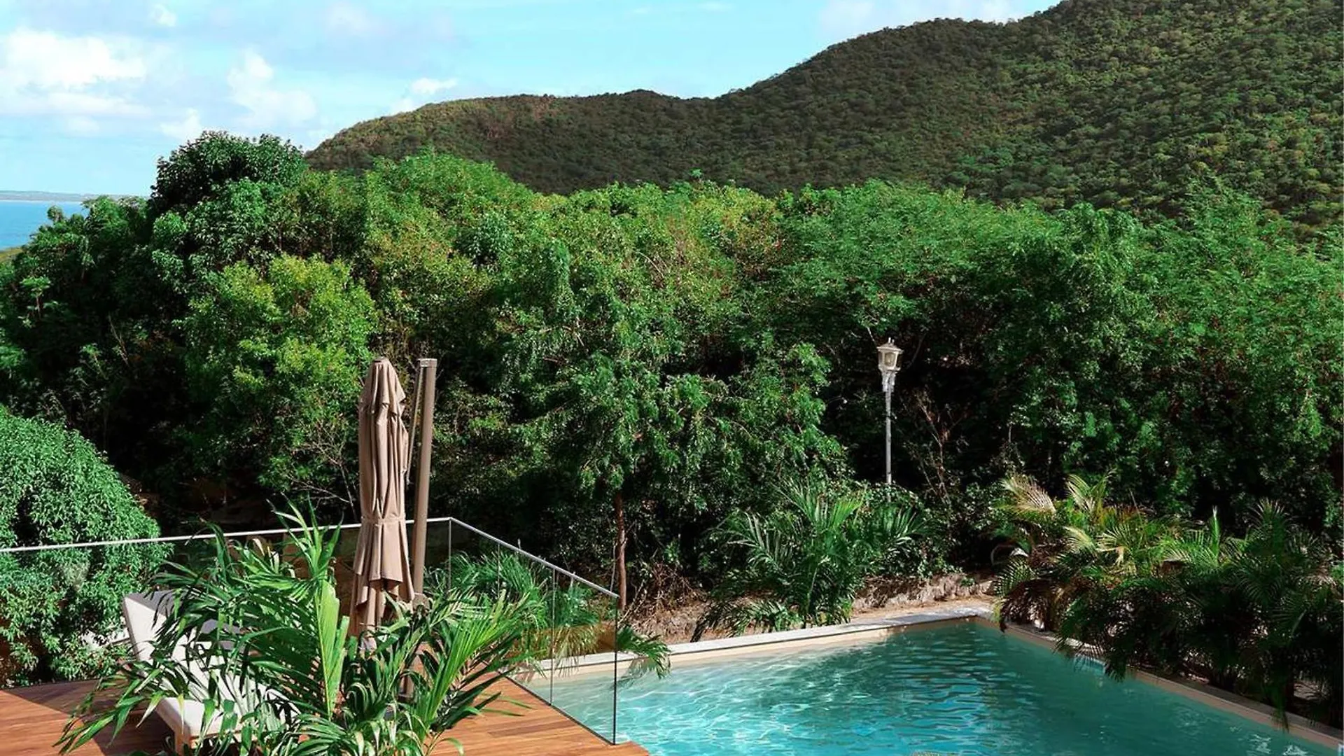Saint-Martin: Appart Luxueux 2 Niveaux Avec Terrasse, Piscine, Connexion Fibre Et Climatisation - Fr-1-734-69 ماريجوت